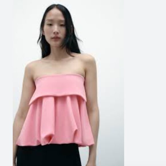 Zara Tops - NWOT ZARA BUBBLE GUM PINK RUFFLE DETAIL STRAPLESS TUBE TOP BLOGGERS FAV